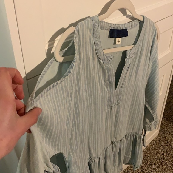 Blouse - Picture 3 of 4